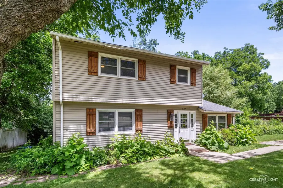 1108 Edwards Avenue, Saint Charles, IL 60174 - #2