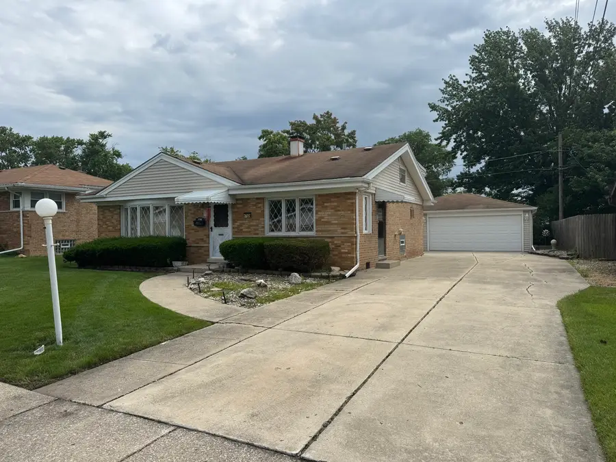 17329 Oconto Avenue, Tinley Park, IL 60477 - #2