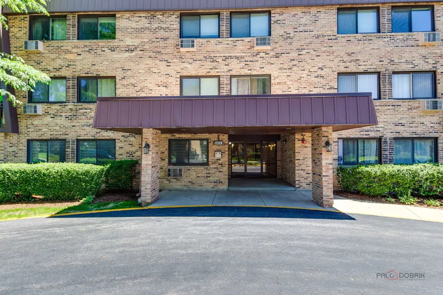 2604 N Windsor Drive #204, Arlington Heights, IL 60004 - #2