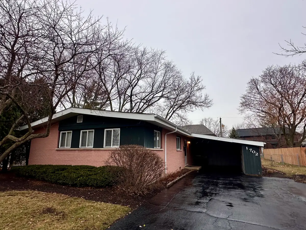 1702 W Oakton Street, Arlington Heights, IL 60004 - #1