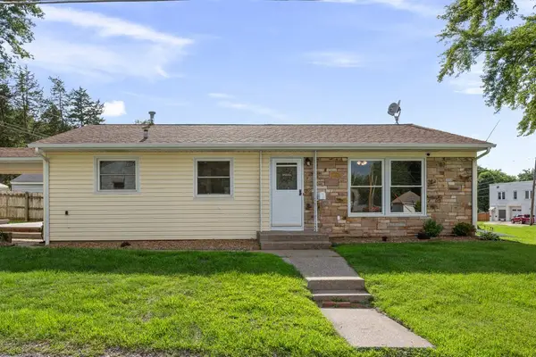 501 38th Street, Moline, IL 61265