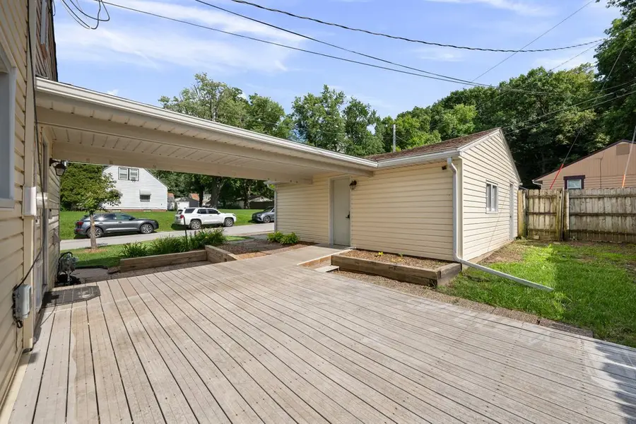 501 38th Street, Moline, IL 61265 - #2