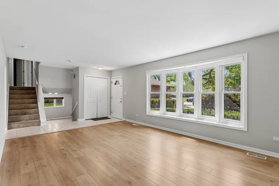 2214 Hamilton Lane, Darien, IL 60561 - #2
