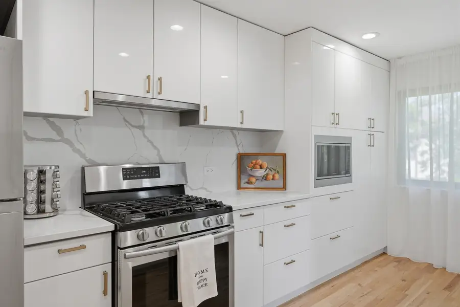 1251 Williamsburg Drive #D2, Schaumburg, IL 60193 - #3