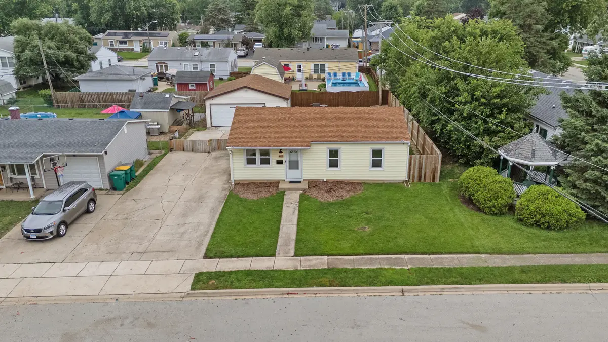 401 Kenyon Avenue, Romeoville, IL 60446 - #1