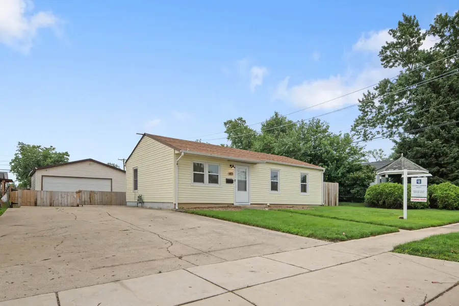 401 Kenyon Avenue, Romeoville, IL 60446 - #2