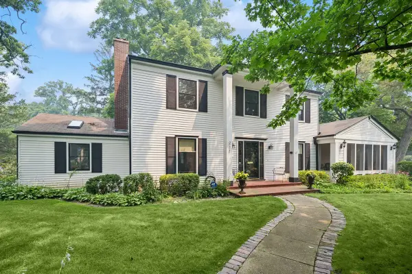 251 Central Avenue, Highland Park, IL 60035