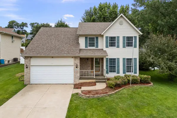 2804 W 44th Street, Davenport, IA 52806