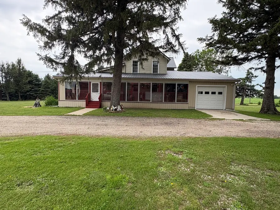 2563 Gurler Road, Rochelle, IL 61068 - #2