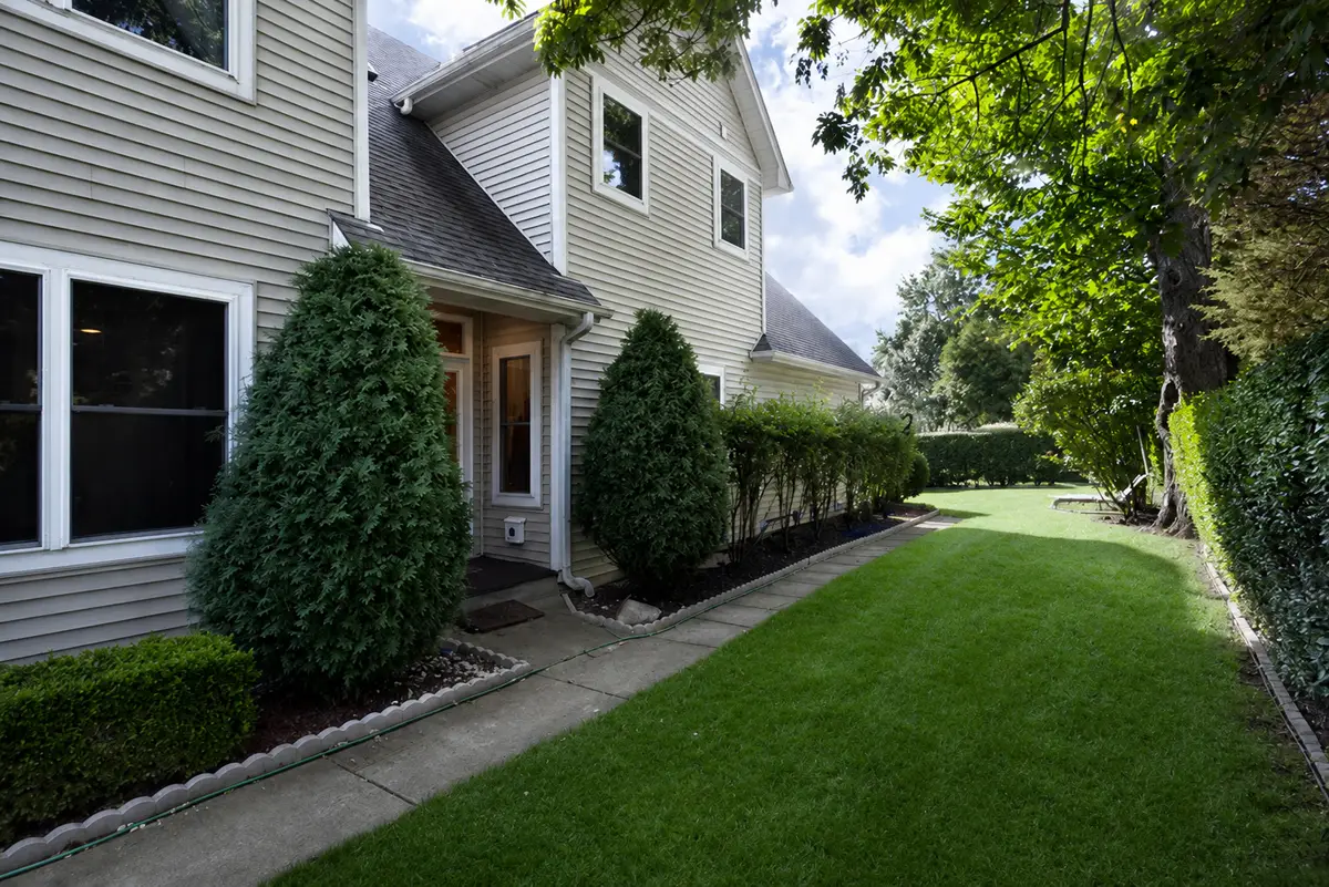 588 Onwentsia Avenue, Highland Park, IL 60035 - #1