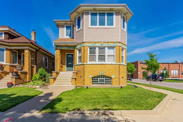 2901 N 76th Court, Elmwood Park, IL 60707