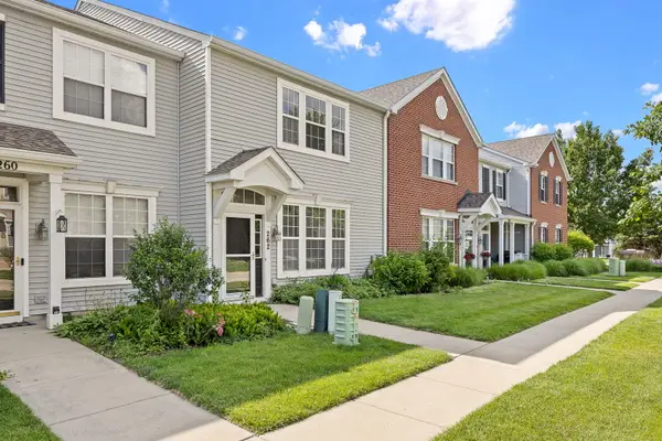 262 Springbrook Trail S, Oswego, IL 60543