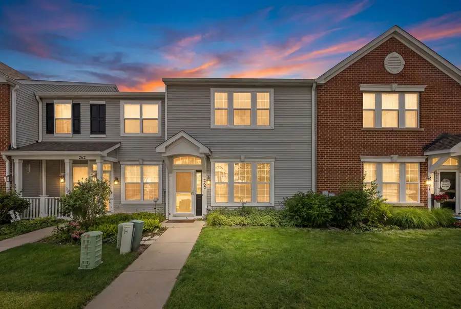 262 Springbrook Trail S, Oswego, IL 60543 - #2