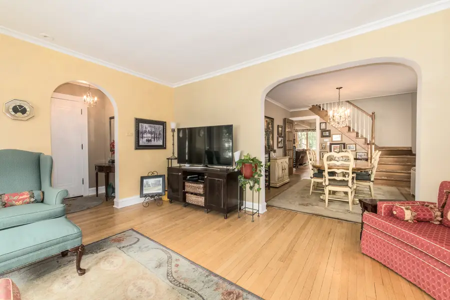 1605 S Fairview Avenue, Park Ridge, IL 60068 - #2