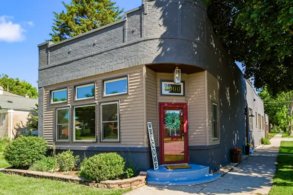 9000 Monroe Avenue, Brookfield, IL 60513