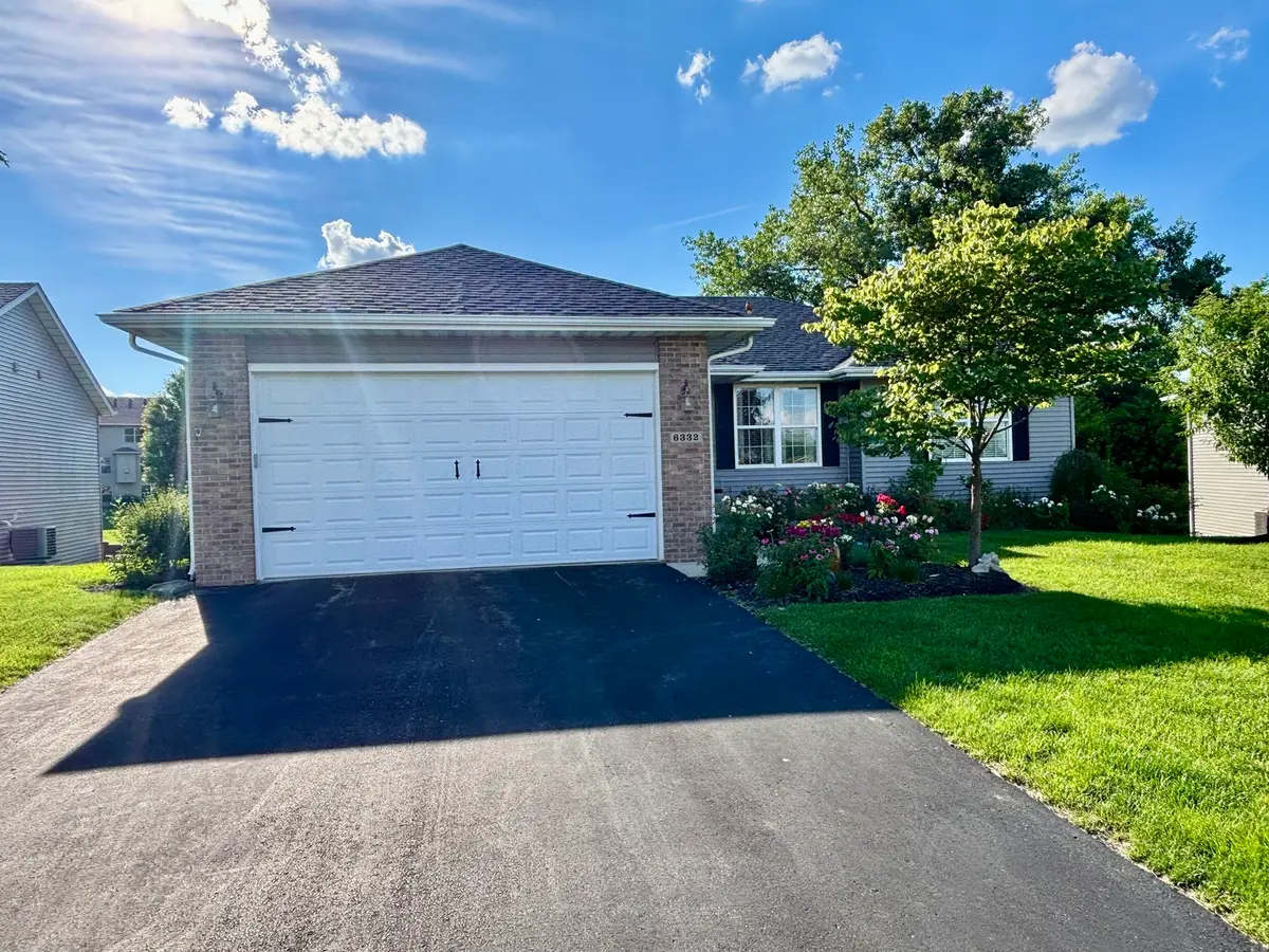 6332 Crystal Brook Lane, Machesney Park, IL 61115 - #1