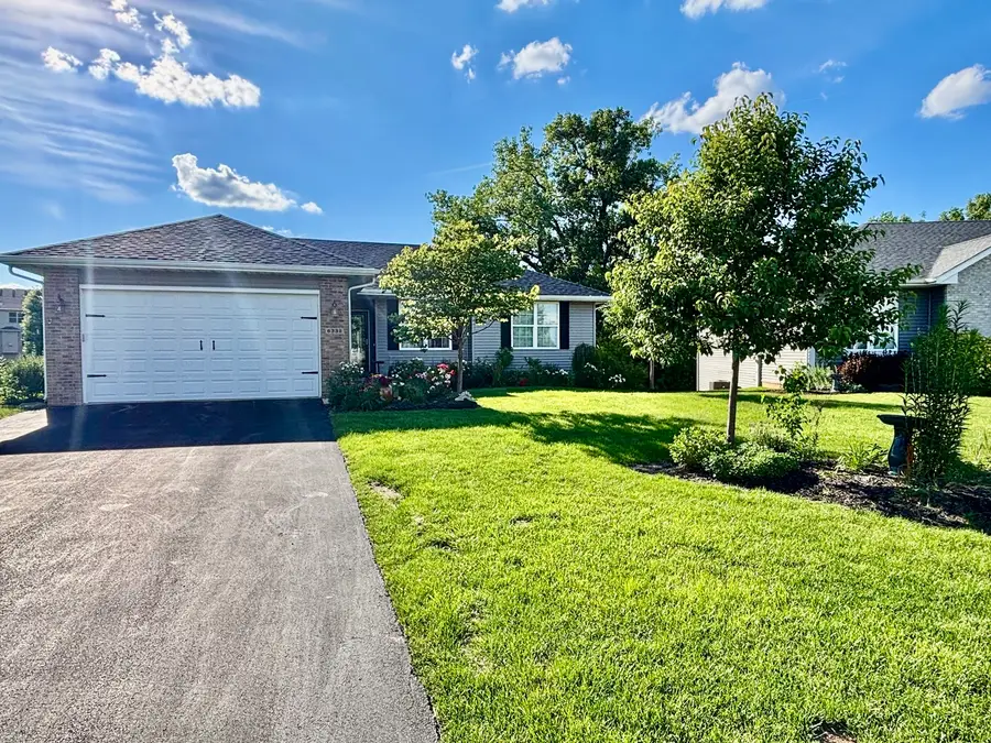 6332 Crystal Brook Lane, Machesney Park, IL 61115 - #2