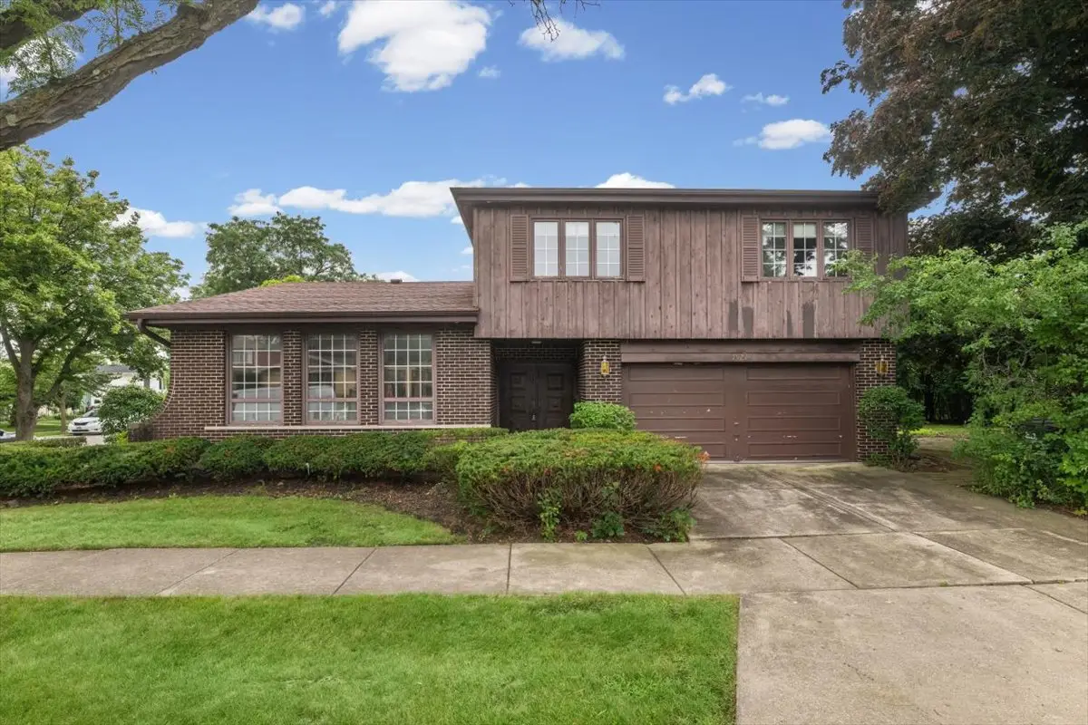7927 Wilson Terrace, Morton Grove, IL 60053 - #1