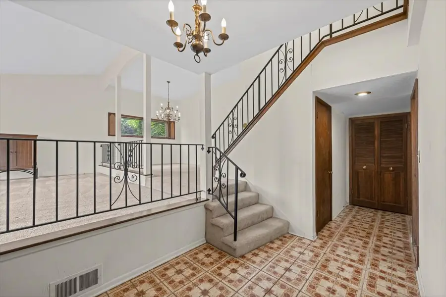 7927 Wilson Terrace, Morton Grove, IL 60053 - #2
