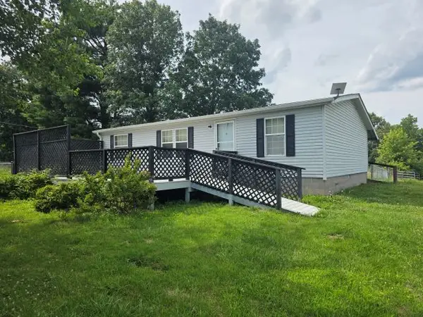 2035 Mount Hebron Road, Makanda, IL 62958