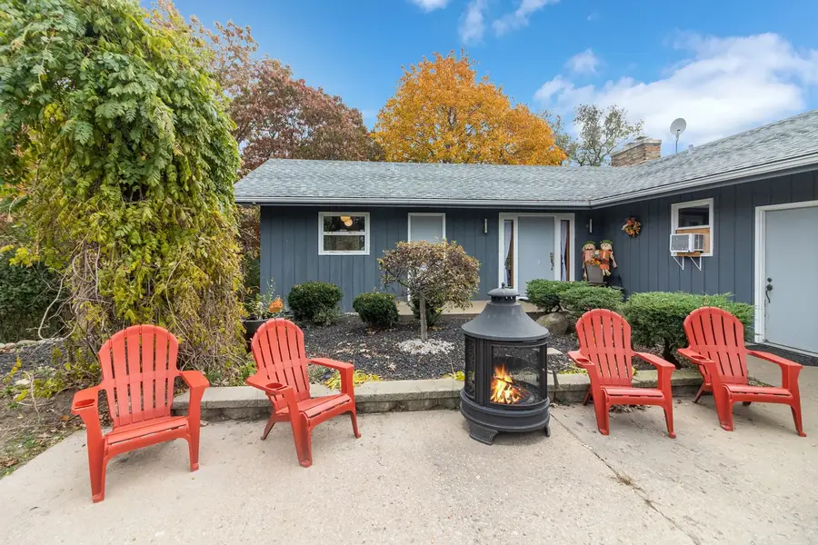 7822 N Pillow Hill Road N, Spring Grove, IL 60081 - #2
