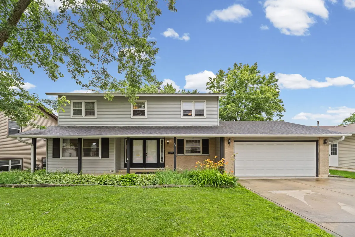 91 Kendal Road, Elk Grove Village, IL 60007 - #1