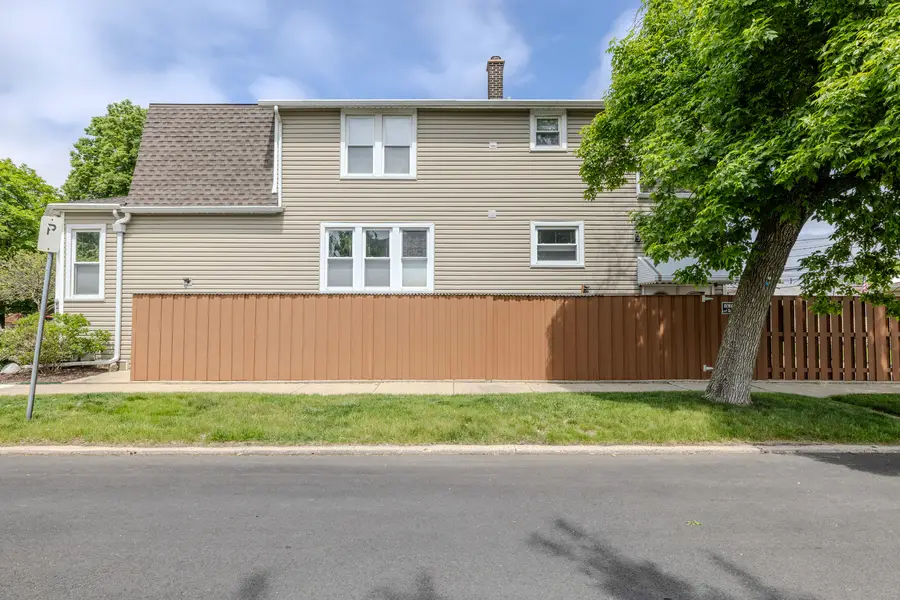 5401 N Magnet Avenue, Chicago, IL 60630 - #3