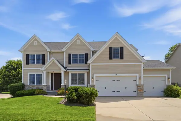 4889 Allen Road, Bettendorf, IA 52722