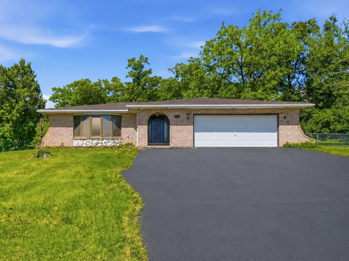 8800 W 104th Street, Palos Hills, IL 60465 - #1