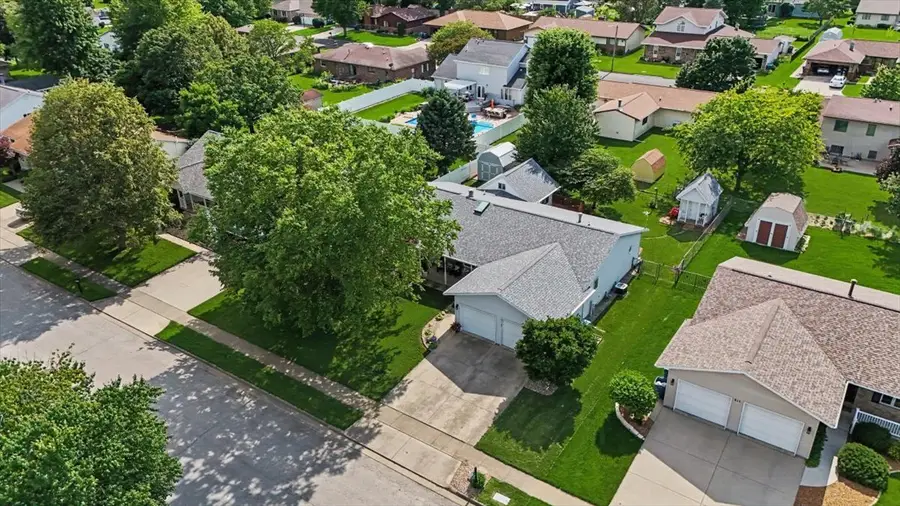809 Cherokee Lane, Pontiac, IL 61764 - #3