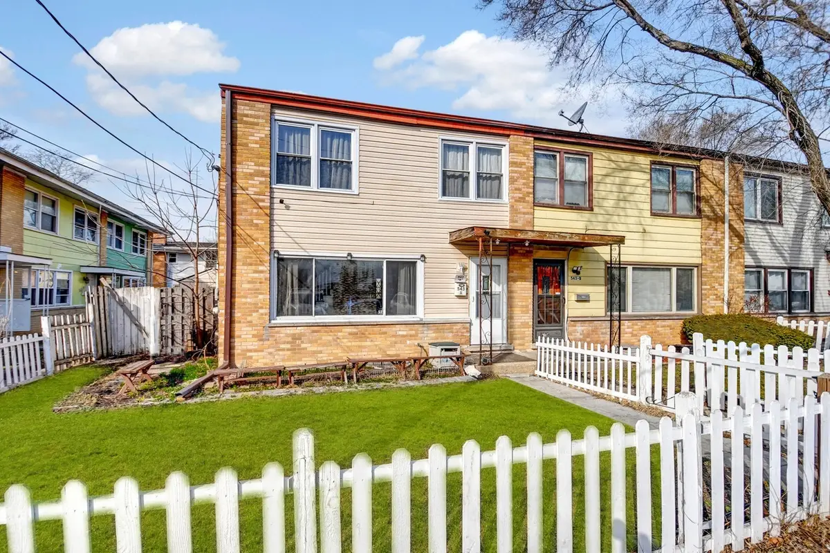 543 Lynn Court #B, Glendale Heights, IL 60139 - #1