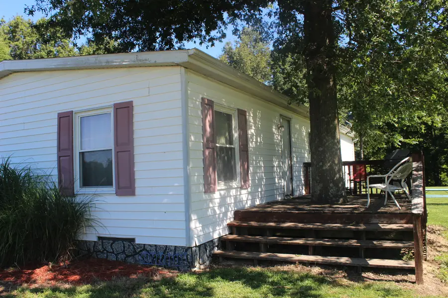 3042 Five Mile Creek Road, Salem, IL 62881 - #3