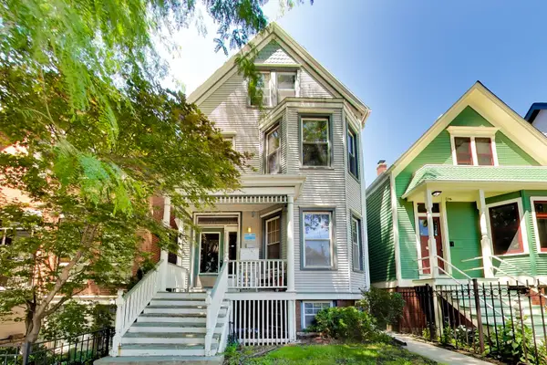 2102 W Belle Plaine Avenue, Chicago, IL 60618