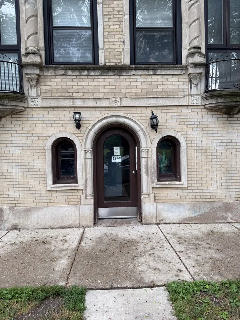 6101 N Washtenaw Avenue #D1, Chicago, IL 60659 - #3