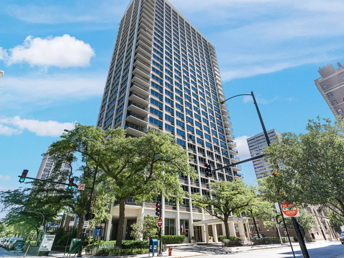 88 W Schiller Street #303L, Chicago, IL 60610 - #1