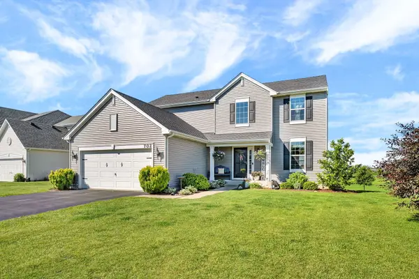 702 Kentshire Drive, Yorkville, IL 60560