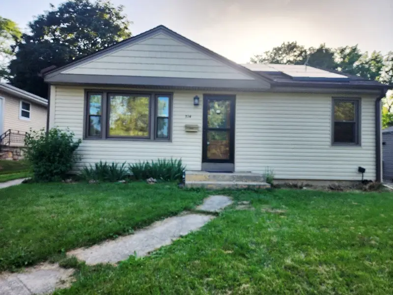 314 S Orchard Avenue, Waukegan, IL 60085 - #1