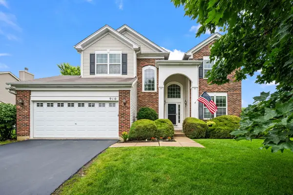 910 Marble Court, Volo, IL 60073