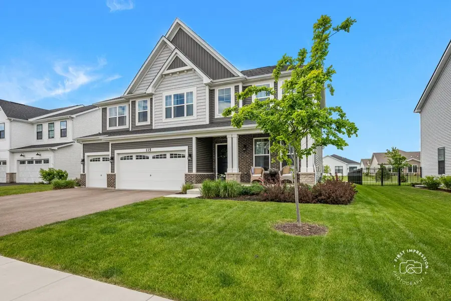 115 Piper Glen Avenue, Oswego, IL 60543 - #2