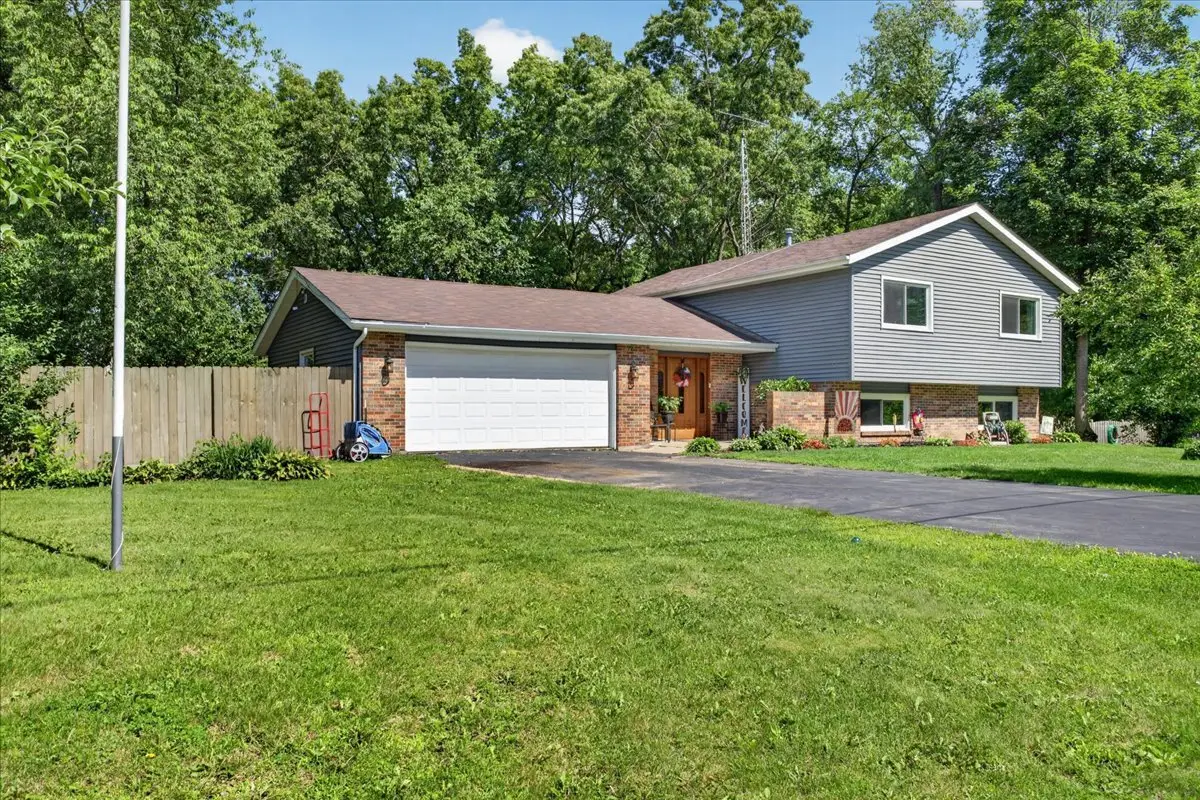 13837 Beaver Drive, Roscoe, IL 61073 - #1