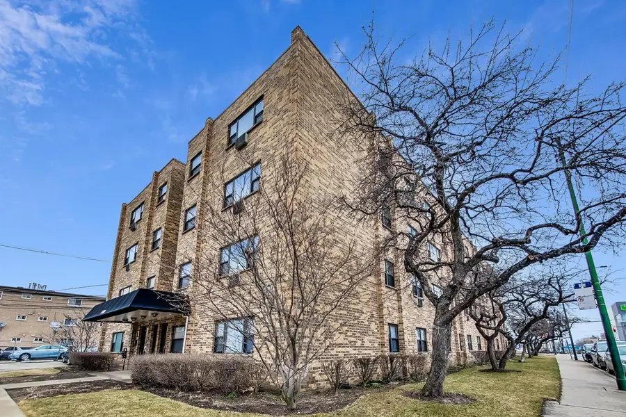 6400 N Ridge Boulevard #402, Chicago, IL 60626 - #2