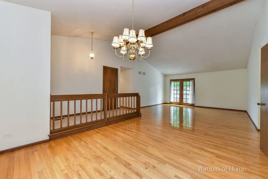 674 Honeysuckle Drive, Naperville, IL 60540 - #3