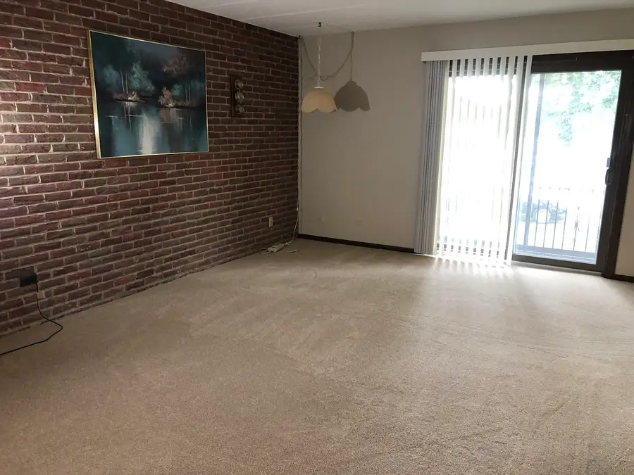 11277 S Roberts Road S #E, Palos Hills, IL 60465 - #3