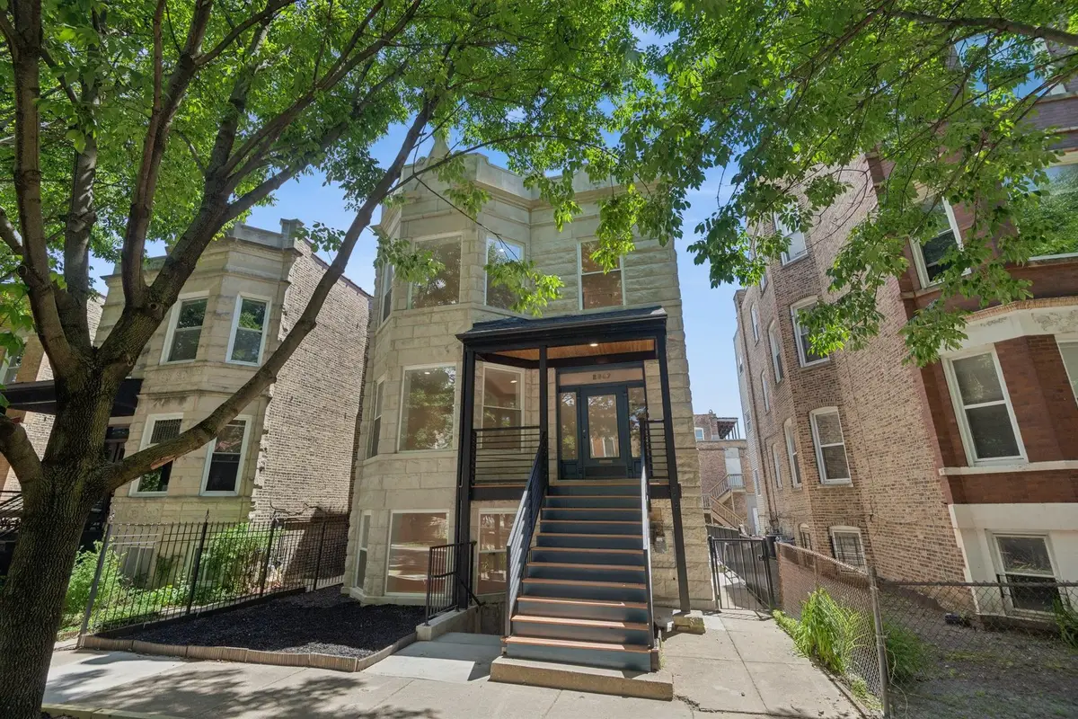 2647 W Walton Street #1, Chicago, IL 60622 - #1
