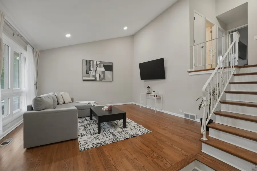 1533 N Arlington Heights Road #C, Arlington Heights, IL 60004 - #2