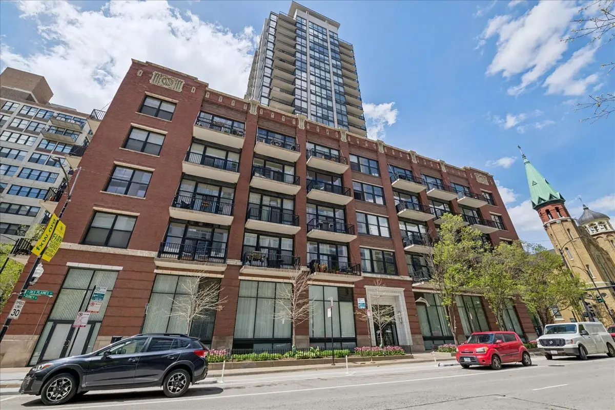 210 S Desplaines Street #507, Chicago, IL 60661 - #1