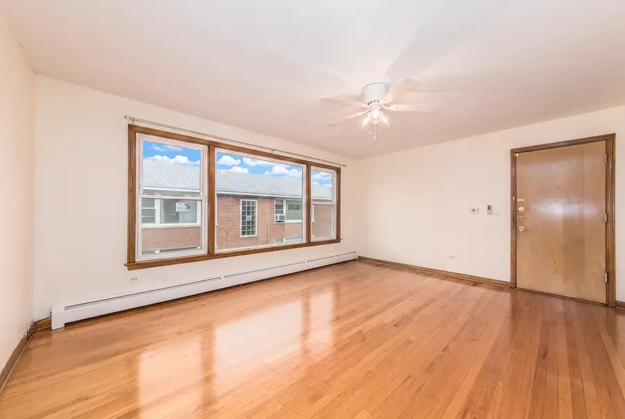 6612 N Harlem Avenue #2W, Chicago, IL 60631 - #3