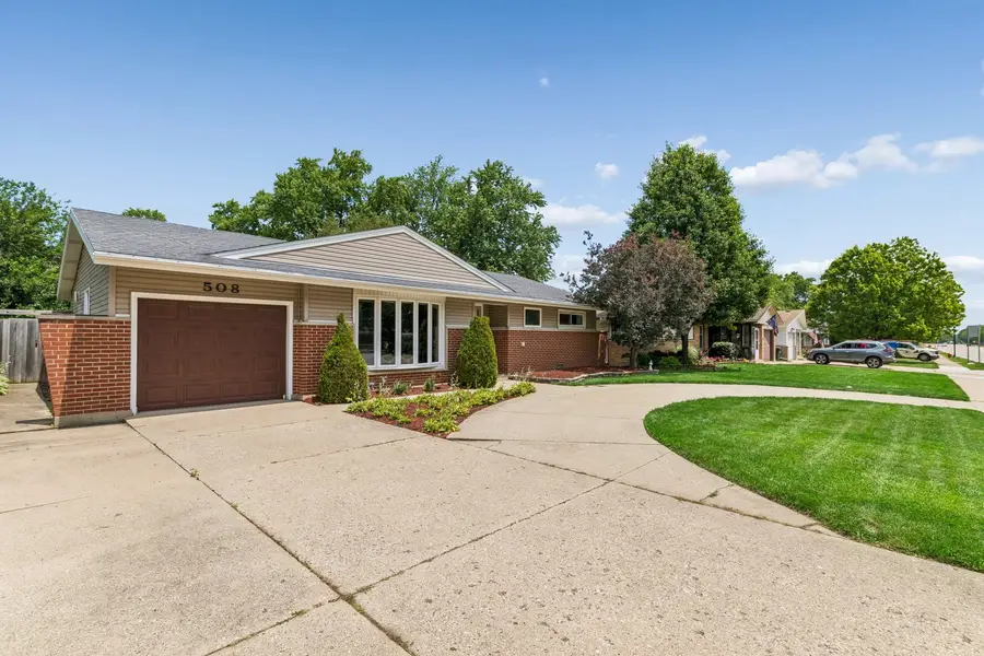 508 Landmeier Road, Elk Grove Village, IL 60007 - #2