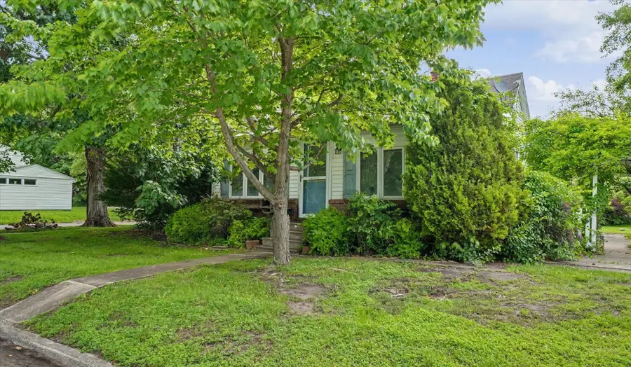 303 E Wilson Street, Monticello, IL 61856 - #2