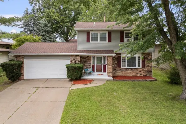 816 W 57th Street, Davenport, IA 52806